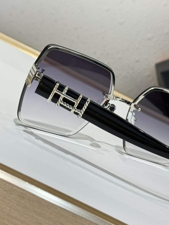 Picture of Hermes Sunglasses _SKUfw74525629fw